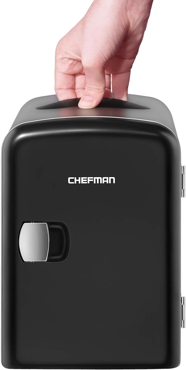 Black Portable Mini Fridge 4-liter Z102