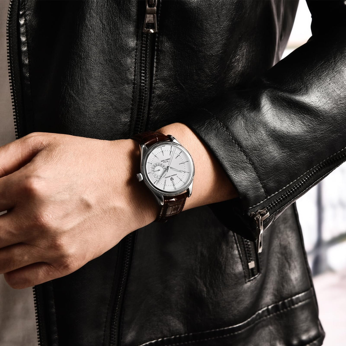 40mm Stainless Steel Quartz Wristwatch with Date Display I230137